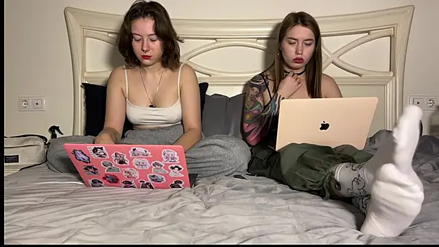 misswishh  online show from February 14, 4:31 pm