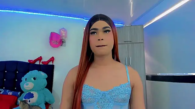 Hellen moons   online show from October 25, 2:13 pm