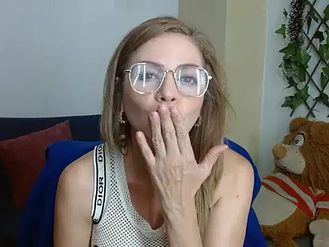 Snapshot of _melisaa_ chatting on December 31, 9:06 pm melisaa online show from December 31, 9:06 pm