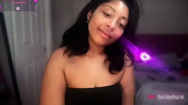 Snapshot of BaileyBaird chatting on February 27, 7:47 pm BaileyBaird online show from February 27, 7:47 pm