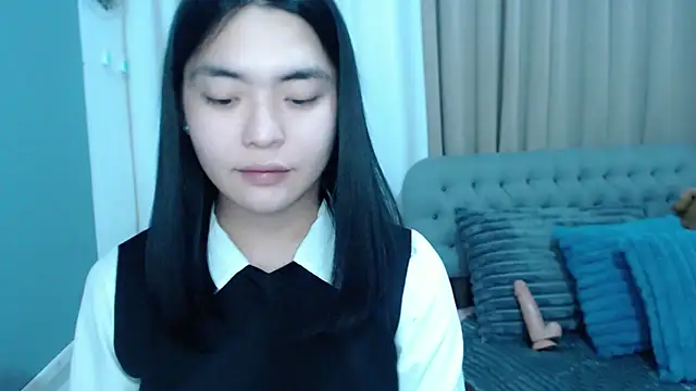 Snapshot of zhaviahale21 chatting on October 16, 6:03 am zhaviahale21 online show from October 16, 6:03 am