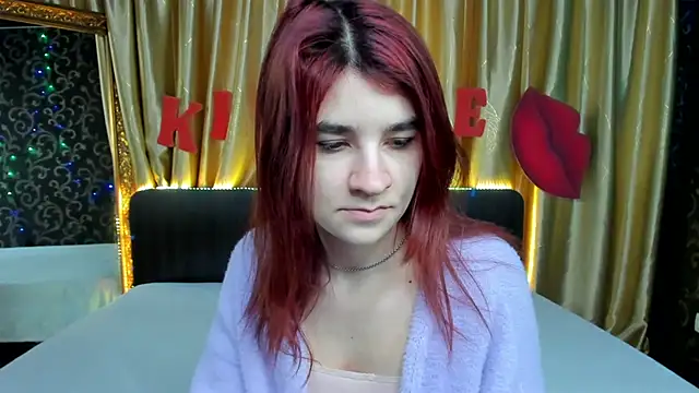  Polly Love  online show from February 19, 7:28 am