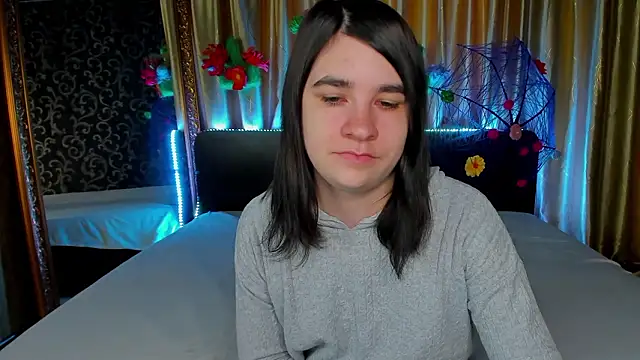  Polly Love  online show from March 9, 7:23 am