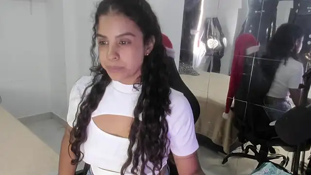 Moon Sammy online show from December 1, 4:12 pm