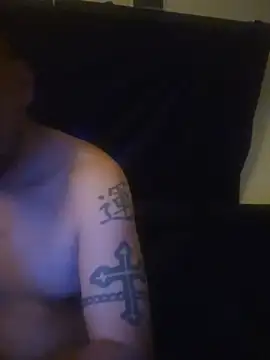 nakedtony81 online show from June 14, 9:50 pm
