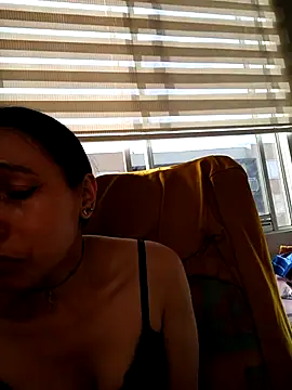 KimPielCanela online show from November 12, 9:14 pm