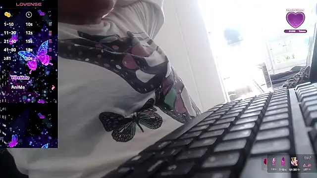 Gabycutee online show from October 11, 7:56 pm