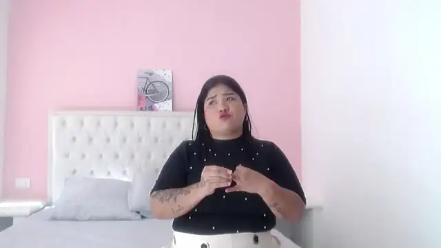 Snapshot of Gabycutee chatting on February 25, 7:45 pm Gabycutee online show from February 25, 7:45 pm