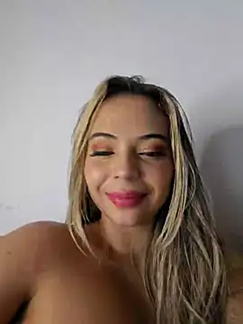 Snapshot of Antonella2_m chatting on December 2, 2:19 pm Antonella2 m online show from December 2, 2:19 pm