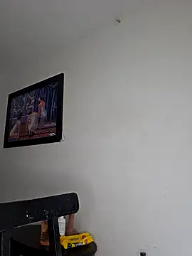 Snapshot of Antonella2_m chatting on January 28, 12:00 pm Antonella2 m online show from January 28, 12:00 pm