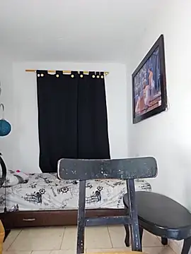 Snapshot of Antonella2_m chatting on March 4, 11:08 am Antonella2 m online show from March 4, 11:08 am