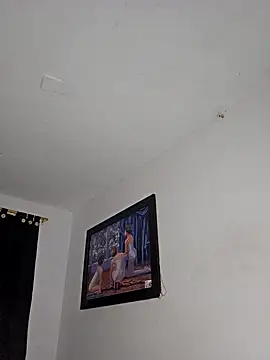 Snapshot of Antonella2_m chatting on March 6, 11:03 am Antonella2 m online show from March 6, 11:03 am