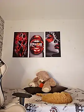 Snapshot of Antonella2_m chatting on December 3, 12:25 pm Antonella2 m online show from December 3, 12:25 pm