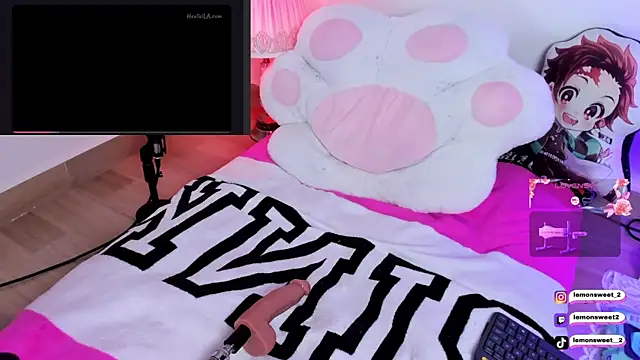 LemonSweet2 online show from November 26, 1:39 am