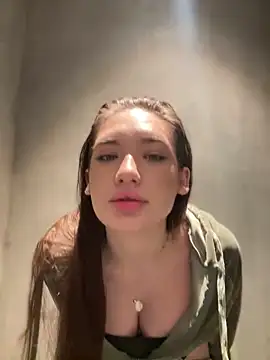 Holly Molii online show from January 23, 5:02 am