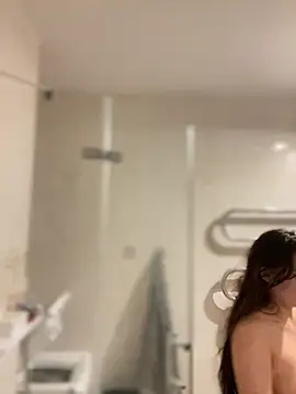 Holly Molii online show from March 9, 6:17 am