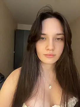 Holly Molii online show from June 25, 12:42 pm