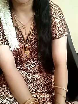 yourtamilcouple online show from February 3, 9:30 am