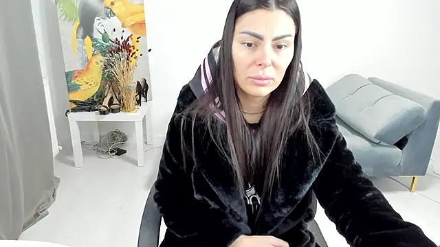 kilenyapatrice online show from January 14, 2:44 pm