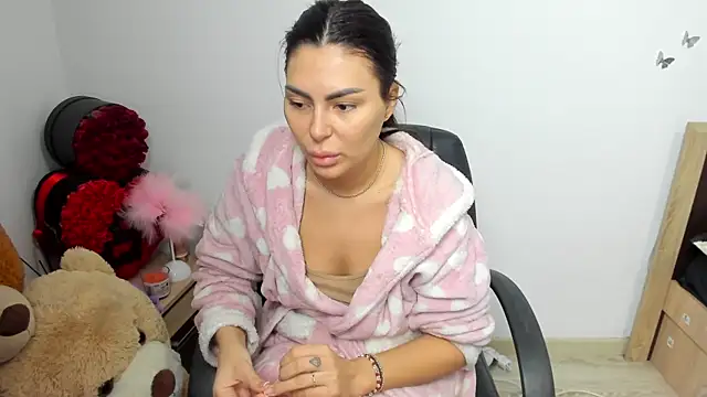 kilenyapatrice online show from March 10, 12:21 pm