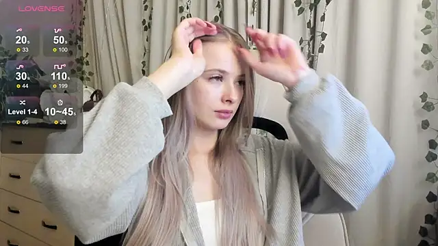 Snapshot of mell_milles chatting on January 8, 2:30 pm mell milles online show from January 8, 2:30 pm