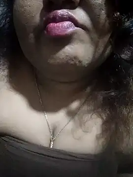 Snapshot of Aranyagril chatting on October 24, 11:28 am Aranyagril online show from October 24, 11:28 am