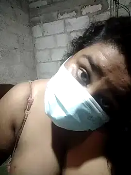 Snapshot of Aranyagril chatting on December 3, 4:49 pm Aranyagril online show from December 3, 4:49 pm