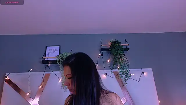 JaylaScott   online show from September 28, 11:37 am