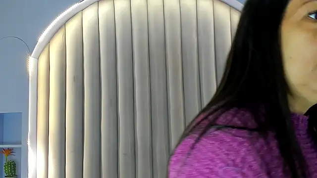 JaylaScott   online show from October 9, 11:41 am