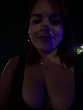 EmmaHot online show from January 22, 1:31 am