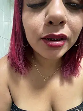 EmmaHot online show from February 22, 9:04 pm