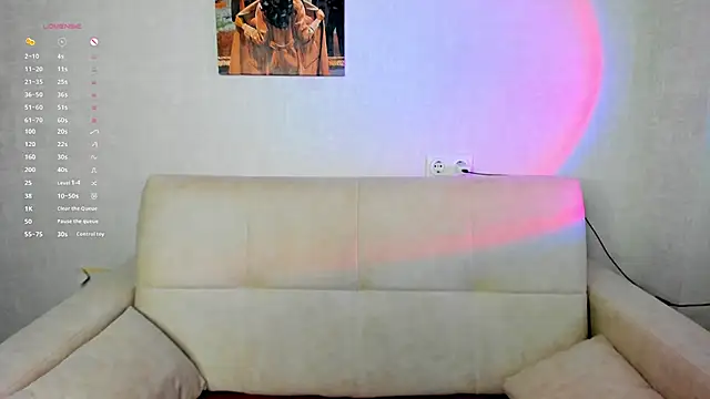 Snapshot of Blossom_Sonya chatting on February 13, 4:00 am Blossom Sonya online show from February 13, 4:00 am