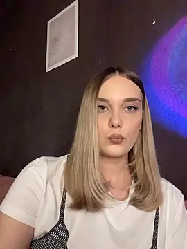 Alisa Rise online show from April 1, 4:48 pm