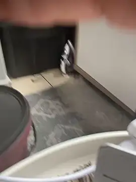 Snapshot of Curveysinaa chatting on March 13, 10:05 am Curveysinaa online show from March 13, 10:05 am