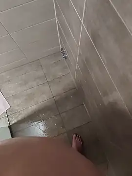 Macanxxx online show from October 23, 4:50 pm