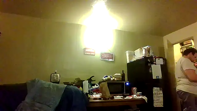Snapshot of sexaddict_2424 chatting on June 16, 8:50 am sexaddict 2424 online show from June 16, 8:50 am