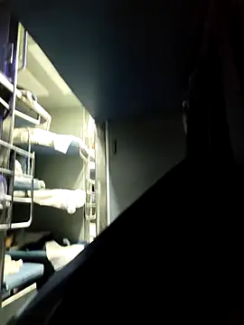 Snapshot of William390 chatting on December 10, 3:12 pm William390 online show from December 10, 3:12 pm