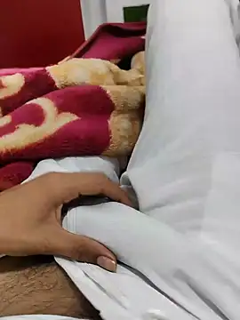 Snapshot of William390 chatting on January 24, 4:39 pm William390 online show from January 24, 4:39 pm