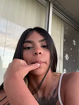 Zafiiro Blue online show from December 22, 11:00 am