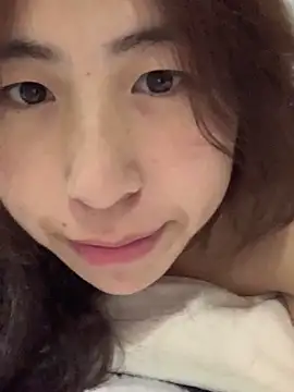 Aimeil online show from December 7, 4:03 pm