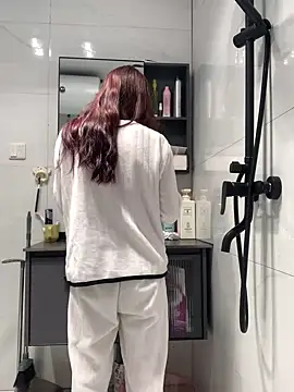 Aimeil online show from January 4, 11:54 am