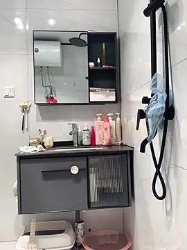 Aimeil online show from March 4, 12:44 pm