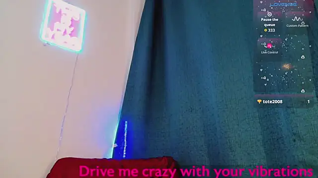 Snapshot of femboykeene chatting on March 18, 1:42 am femboykeene online show from March 18, 1:42 am