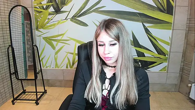 mila camilla online show from September 25, 1:53 am