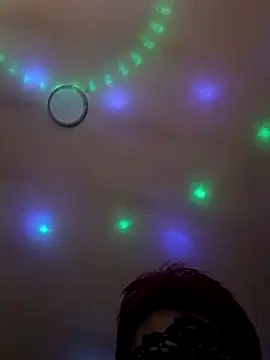 Ely Elenita online show from March 9, 7:05 pm