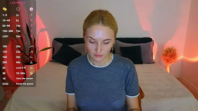 AlisssaRose online show from October 4, 4:38 pm