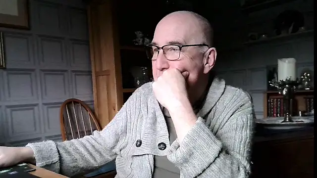 Adamdaddybear online show from January 8, 2:56 pm