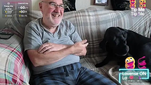 Adamdaddybear online show from September 21, 7:43 am