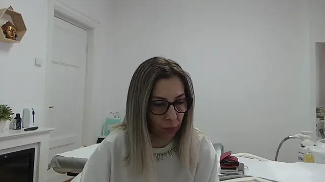 SukyGirl online show from December 13, 8:51 am