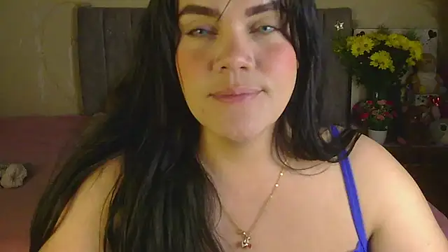 Snapshot of blue_angel33 chatting on September 23, 2:03 am blue angel33 online show from September 23, 2:03 am